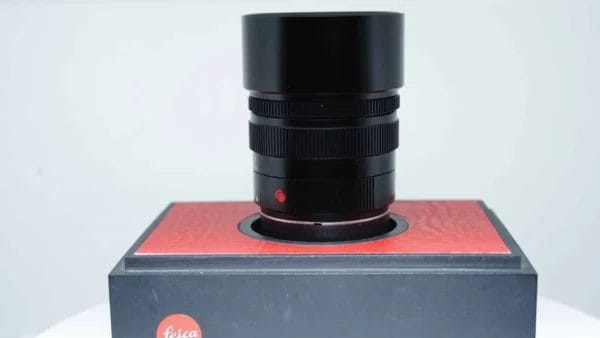 LEICA Elmarit-M 90mm f/2.8 Lens VIII #3864853 Pristine/Mint - Image 3