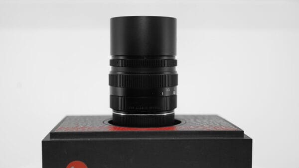 LEICA Elmarit-M 90mm f/2.8 Lens VIII #3864853 Pristine/Mint - Image 15