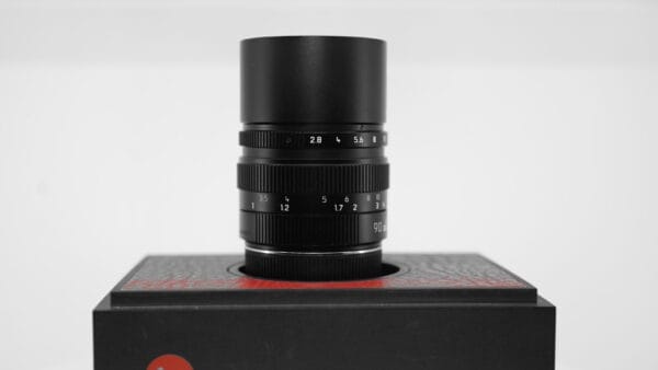 LEICA Elmarit-M 90mm f/2.8 Lens VIII #3864853 Pristine/Mint - Image 16