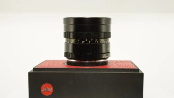 LEICA Summicron-R 90mm f/2 3 Cam Lens #2463219 "Pristine Optics" - Image 6