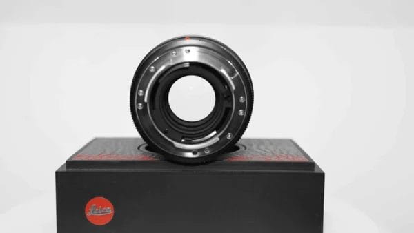 LEICA APO-Macro-Elmarit-R 100mm f/2.8 3 Cam Lens Boxed #3594901 - Image 12