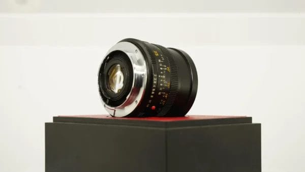 LEICA Summicron-R 35mm f/2 MF 3 Cam Lens #3282413 - Image 2