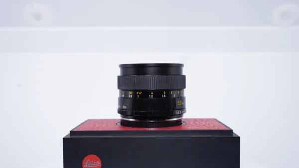 LEICA Summilux-R 50mm f/1.4 MF 3 Cam Lens Boxed #3232656 - Image 6